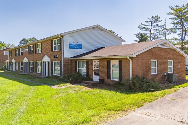 Lionchase Apartments in Thomasville, NC - Foto de edificio - Building Photo