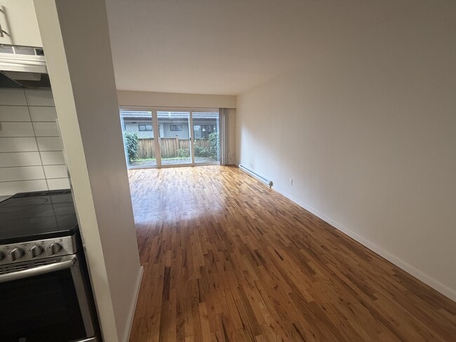 property at 1255 Grant St