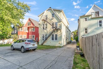 188 Cleveland Ave in Buffalo, NY - Building Photo - Building Photo