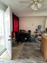 7921 Morton Ave in Los Angeles, CA - Building Photo - Building Photo