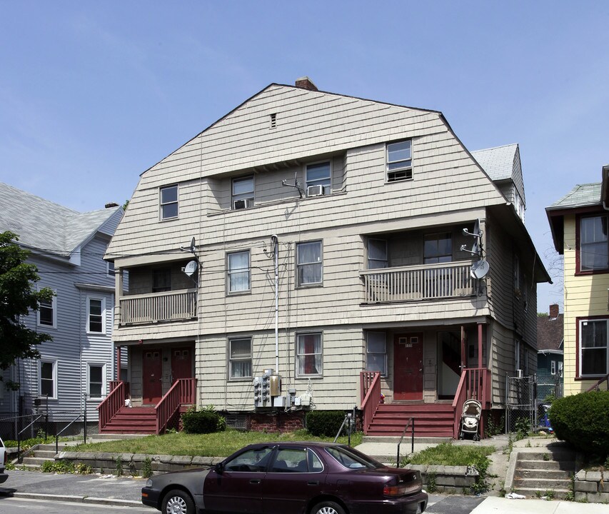 651-663 Public St in Providence, RI - Foto de edificio