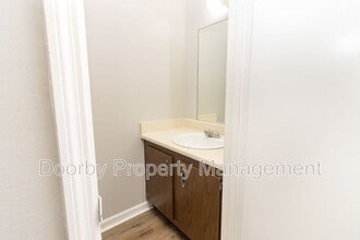 93 Nicole Ln. in Ringgold, GA - Foto de edificio - Building Photo