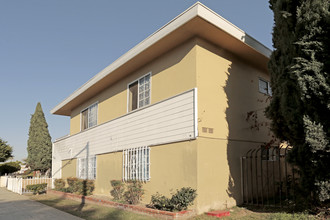 7018 Marbrisa Ave in Huntington Park, CA - Building Photo - Building Photo