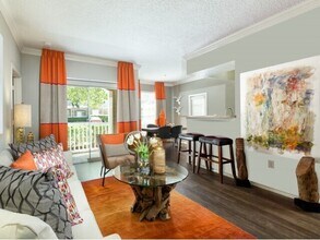 1108 Enclave Pkwy in Houston, TX - Building Photo - Building Photo