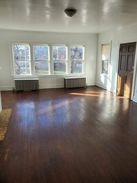 102 S Illinois St, Unit Apt Gdn photo'