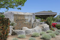 Gateway Village in Farmersville, CA - Foto de edificio - Building Photo