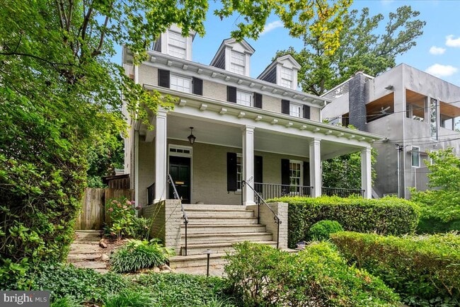 property at 3415 Fulton St NW