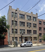 245 McLean Ave in Yonkers, NY - Building Photo - Building Photo