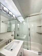 EAST 56 STREET in New York, NY - Building Photo - Building Photo