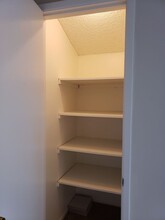2867 S Fairview St in Santa Ana, CA - Building Photo - Building Photo