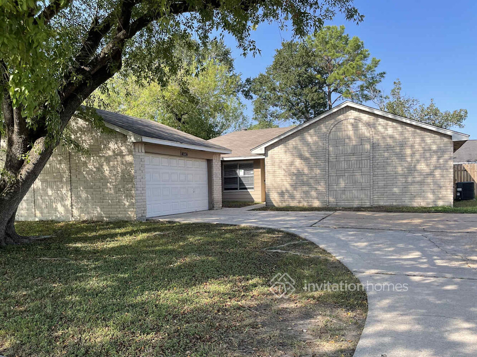 14234 Montaigne Dr in Cypress, TX - Building Photo