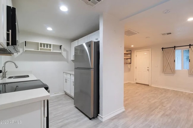 5919 W Myrtle Ave, Unit Casita in Glendale, AZ - Building Photo - Building Photo