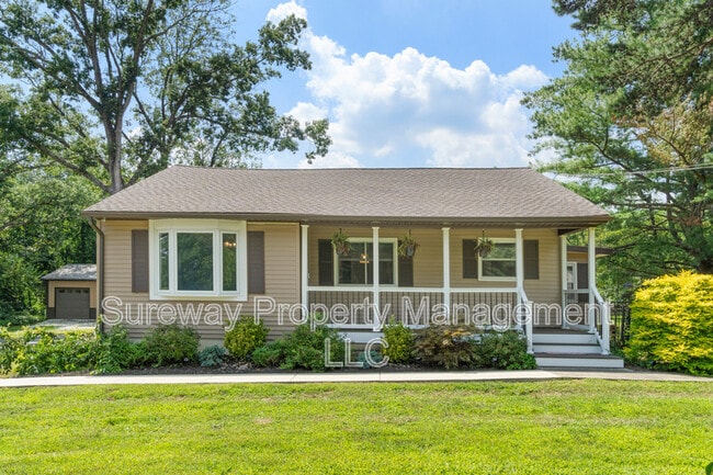 property at 425 Hay Rd