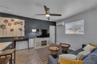 2007 NE 3rd Ave in Wilton Manors, FL - Building Photo - Building Photo
