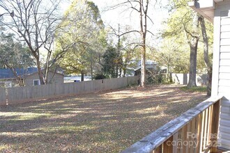 320 W Stewart Ave in Mooresville, NC - Building Photo - Building Photo