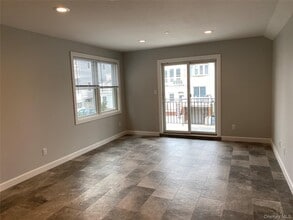 20 Virginia Ave in Long Beach, NY - Building Photo - Building Photo