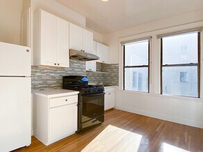 527 Union St in San Francisco, CA - Foto de edificio - Building Photo