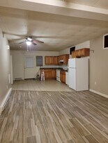 68 S Tulpehocken St, Unit 68-1 in Pine Grove, PA - Building Photo