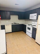 23338 High Pt St in Prairie View, TX - Building Photo - Building Photo