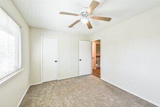 22630 Round Valley Dr in Katy, TX - Building Photo - Building Photo