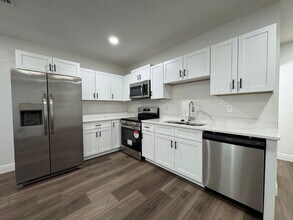 148 Claire Ave in Panama City, FL - Foto de edificio - Building Photo