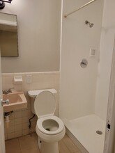 221 Cape Coral Pkwy E in Cape Coral, FL - Building Photo - Building Photo