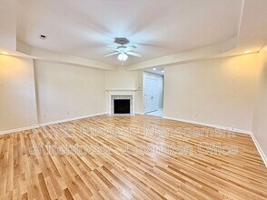 1104 Oatlands Park in Lexington, KY - Building Photo - Building Photo