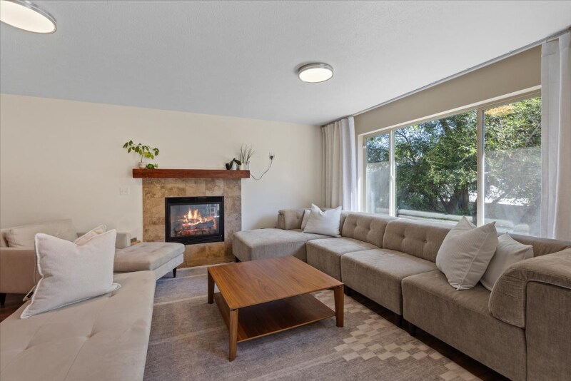 9306 North Mountain Lane in Spokane, WA - Building Photo