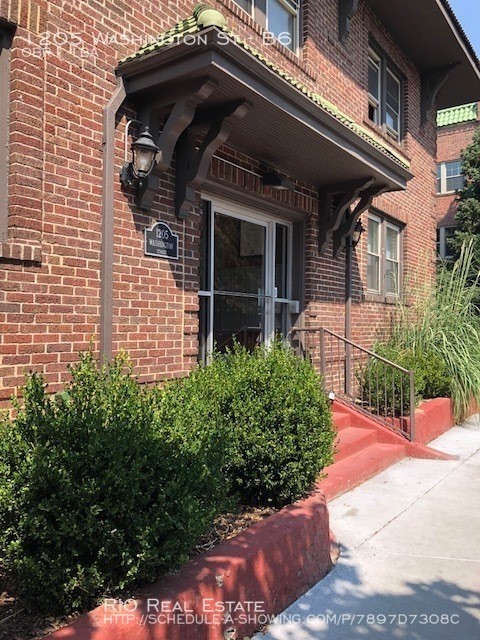 1205 N Washington St-Unit -B6 in Denver, CO - Building Photo