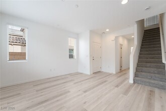 408 Grand Toccata St in Henderson, NV - Building Photo - Building Photo