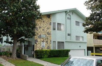 430 E Valencia Ave in Burbank, CA - Building Photo - Building Photo