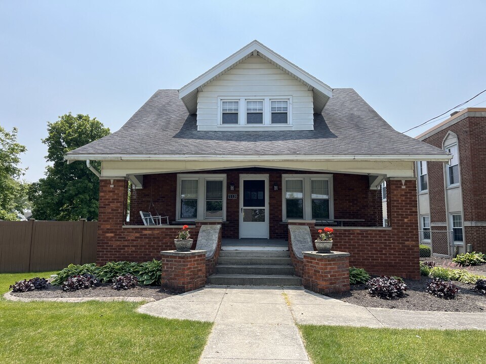 21120 W Toledo St in Williston, OH - Building Photo