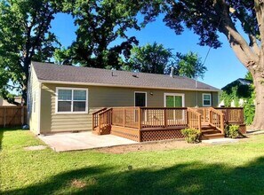 1443 E 50th Pl in Tulsa, OK - Building Photo - Building Photo