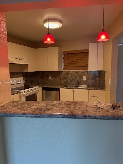 property at 4235 N University Dr