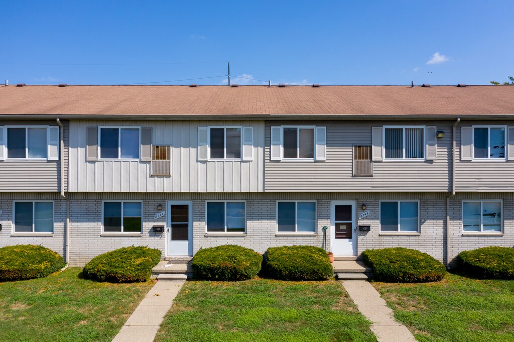 Canton Garden Apartments in Canton, MI