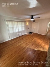 908 Center Ct in Ballwin, MO - Building Photo - Building Photo