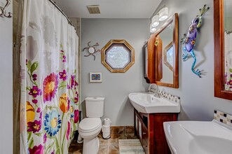 9070 Green Meadows Way in Palm Beach Gardens, FL - Building Photo - Building Photo
