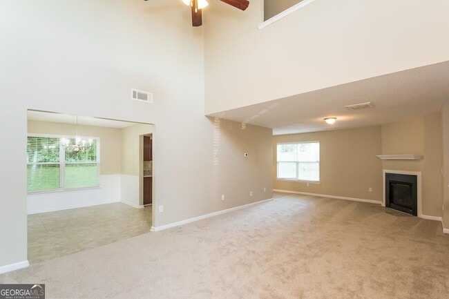 4153 Alveston Dr in Atlanta, GA - Building Photo - Building Photo