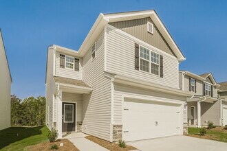 6317 Lowe Ln in Charlotte, NC - Building Photo - Building Photo