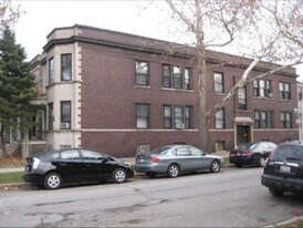 1257 W Newport Ave in Chicago, IL - Building Photo