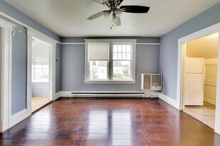 329 N Ellsworth Ave in San Mateo, CA - Building Photo