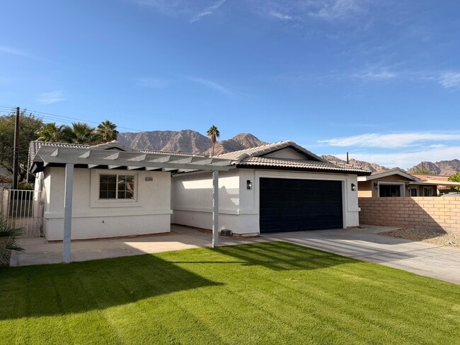 51905 Avenida Velasco in La Quinta, CA - Building Photo - Building Photo