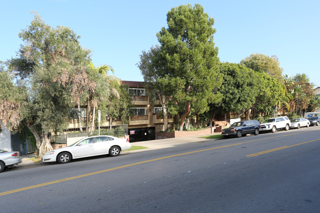 3824 Motor Ave in Culver City, CA - Building Photo