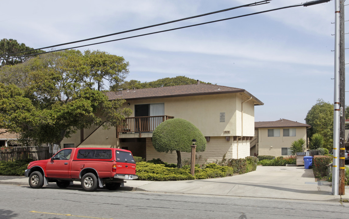 505 Ramona Ave in Monterey, CA - Building Photo