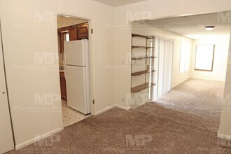 1215 Lynnwood Dr in Fort Collins, CO - Building Photo - Building Photo