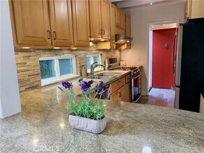 580 Poplar St in Laguna Beach, CA - Building Photo - Building Photo