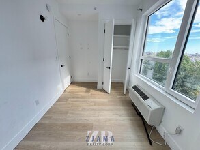 1042 President St in Brooklyn, NY - Building Photo - Building Photo