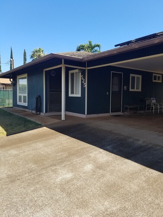 525 Pili Loko St in Paia, HI - Building Photo