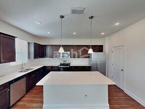 804 Heavenly Dr in St. Cloud, FL - Building Photo - Building Photo