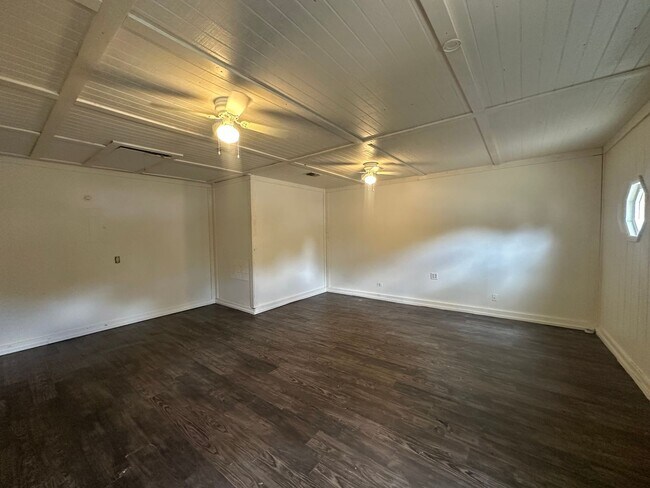 4001 Colonial Sun Dr in San Antonio, TX - Building Photo - Building Photo